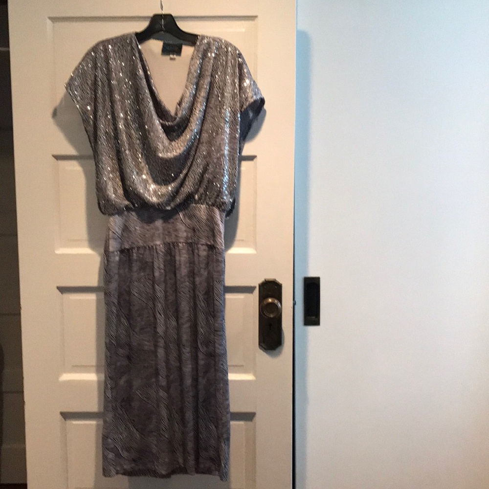Vintage!!  Perfect for parties or holidays.  Sparkling Dress VERY Flattering